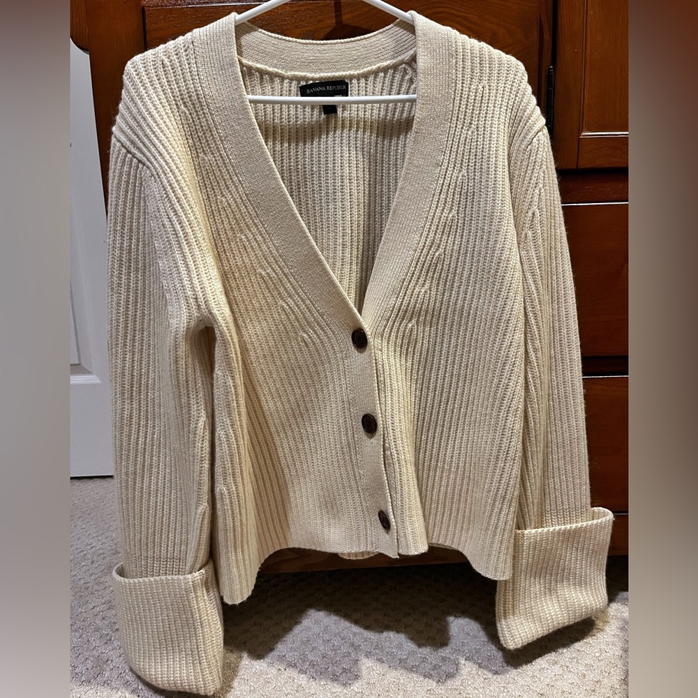 Merino Wool & Cashmere Cardigan